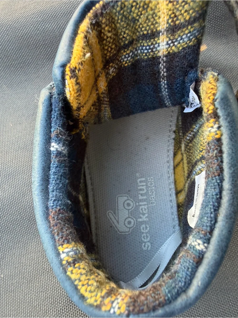 See Kai Run Basics Gibson Fashion Boots Navy with Gold Trim Toddler Size 6